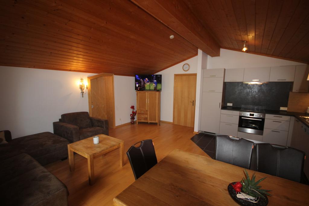 קפרון Alpenappartement מראה חיצוני תמונה