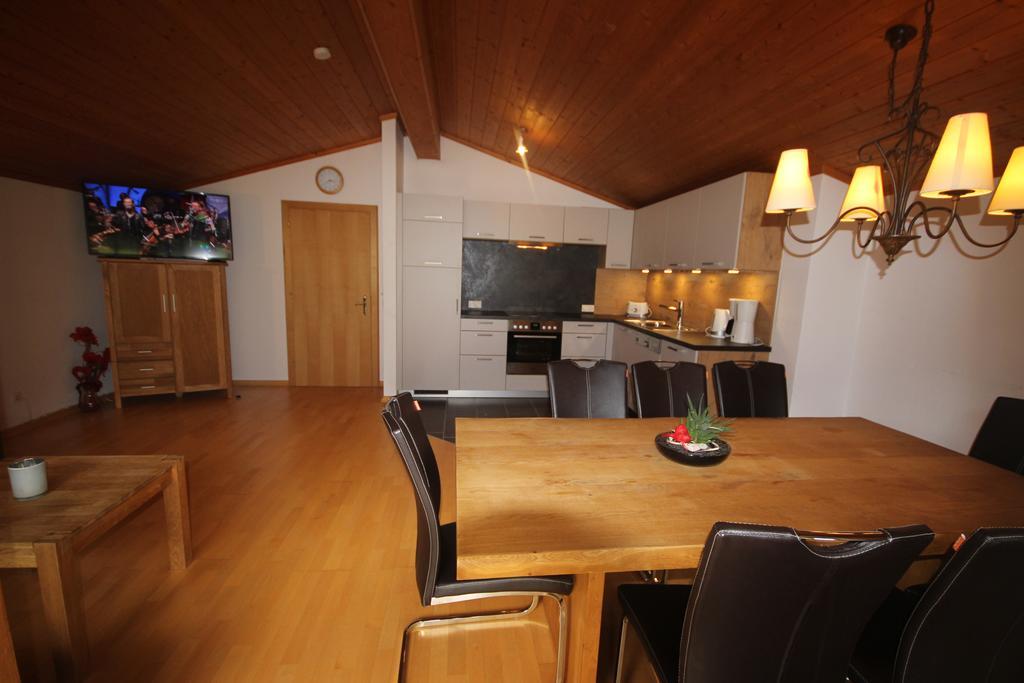 קפרון Alpenappartement מראה חיצוני תמונה